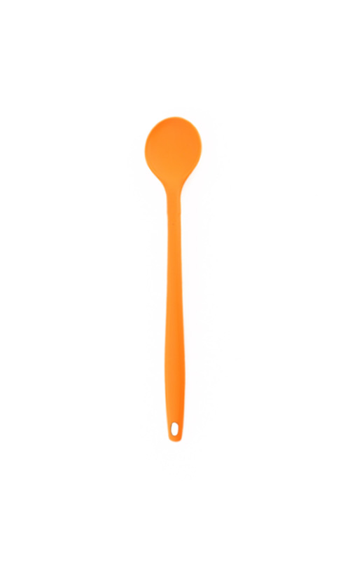 neue-gummi-kochloeffel-aus-silikon-orange
